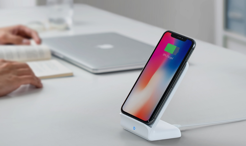 iPhone - iPhone XR 64GB 充電ケーブル付 即日発送 楽天市場】iphone xr 充電器 純正の通販